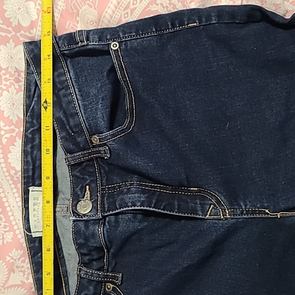 Woman's jeans - Picture 7 of 8